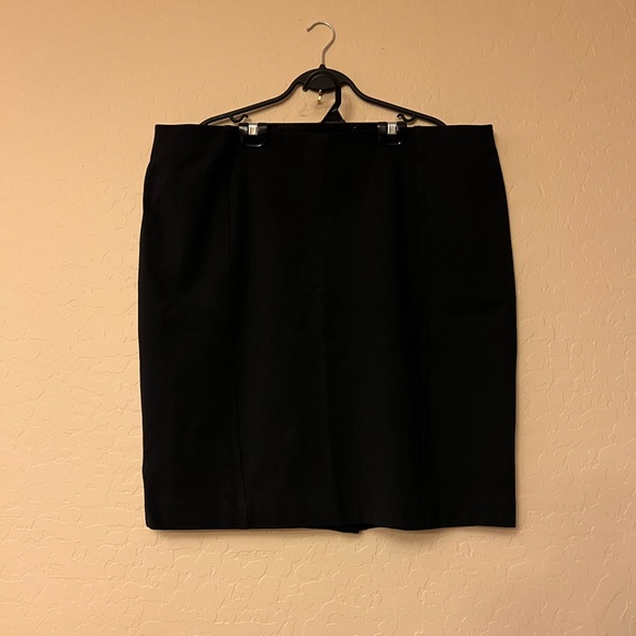 Lane Bryant Black Skirt - Picture 7 of 14